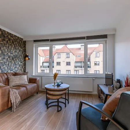 Huswell - Cosy With Vintage Interior