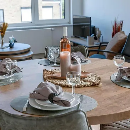 Casiola - Cosy With Vintage Interior