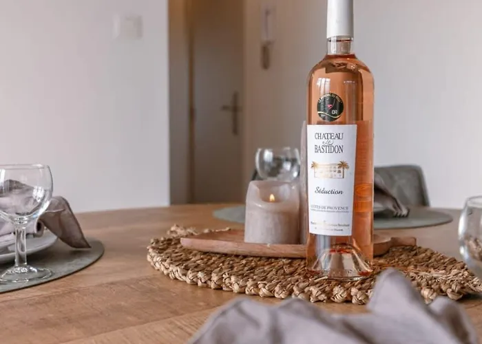 Casiola - Cosy Apartment With Vintage Interior Apartament De Haan